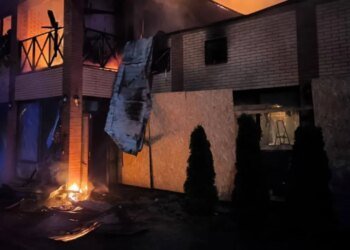 Гостиница в огне: россияне ночью ударили по Одесской области, вспыхнули пожары. ФОТО