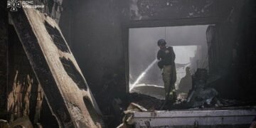 38 загиблих і сотні пошкоджених будівель: на Київщині четверту добу ліквідовують наслідки удару