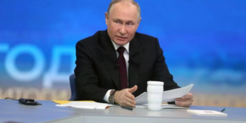 Розин предупредил, что режим Путина рухнет за одну ночь: снаружи такие системы кажутся твердыми