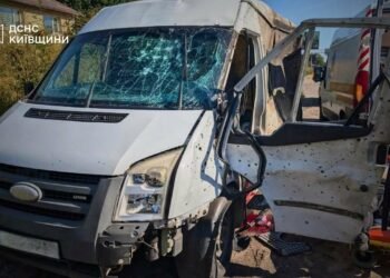 Смертельний удар по дорозі Київщини: є загиблий і постраждалі