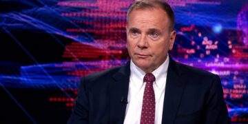 Ходжес: “Директор ЦРУ ездил в Москву не столько убеждать Россию, сколько искать передышку по Ирану”