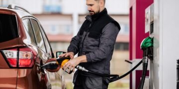 На АЗС подорожчало все пальне: скільки коштує бензин, дизель та газ 2 вересня
