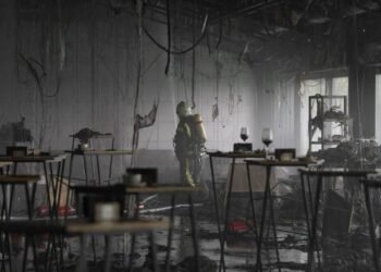 У Києві через атаку РФ призупиняє роботу КВЦ “Парковий”