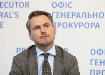 Генпрокурор Кравченко подал заявление об отставке