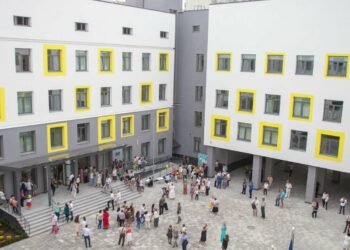 Хто випустив найсильніших абітурієнтів: рейтинг шкіл Києва