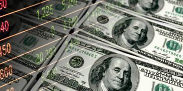 Долар і євро подешевшали: курс НБУ на 17 вересня та як розподілити заощадження