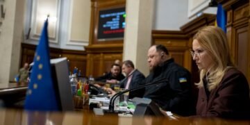 Мінімалка 9 546 грн і трильйони на оборону: головні цифри проєкту держбюджету-2027
