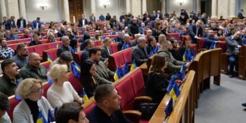 В Верховной Раде возразили, что депутаты ушли на 26-дневные “каникулы”