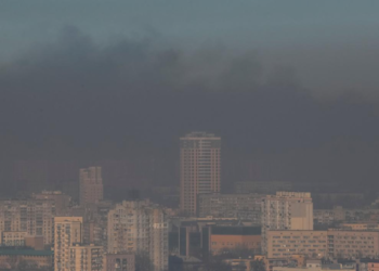 Токсичні хмари над Київщиною: повітря стає шкідливим для дихання