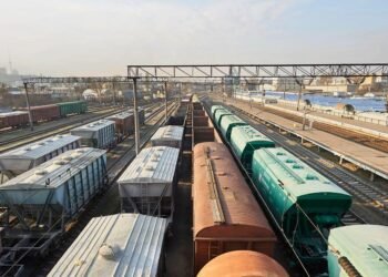 Вантажні перевезення у прифронтових регіонах ризикують зупинитися: заява УМП