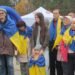 Эвакуированные жители Олешек пересекли границу Украины на Черниговщине, – Зеленский
