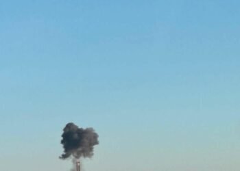 Ворог знову вдарив по мосту Києва: перші деталі