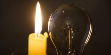 На Київщині терміново запровадили відключення електроенергії: перелік районів