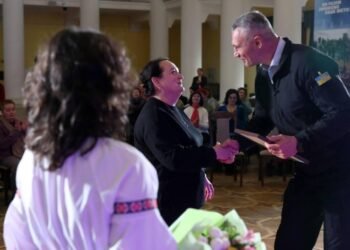 У Києві бракує людей, які допомагають найвразливішим: що відомо