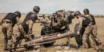 Скільки російських військових та техніки ліквідували ЗСУ на фронті протягом доби