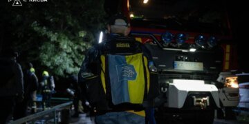 Частина Києва на аварійних відключеннях після атаки рф балістикою