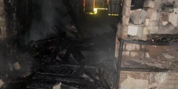 Двое погибших и шестеро раненых: Россия за сутки ударила по Днепру, Никополю, Марганцу и Кривому Рогу. ФОТО