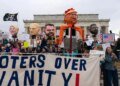 Противники Трампа мобилизуются перед выборами: почему американцев призывают голосовать уже сейчас. ФОТО, ВИДЕО