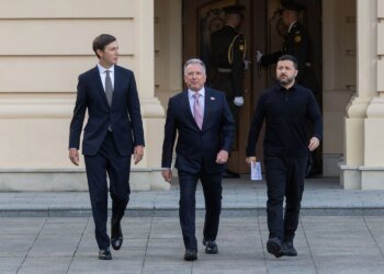 Зеленський прямує в Осло на переговори з посланцями Трампа – NYT пише про спробу "нав'язати" угоду