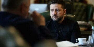 Земля — это люди, а не километры: Зеленский ответил, готова ли Украина заморозить войну по линии фронта