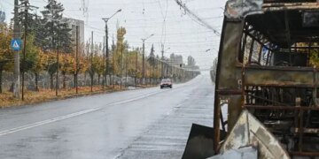 Закопали оружие, остановили попутку: СБУ поймала двух беглецов с российского фронта на пути в Киев
