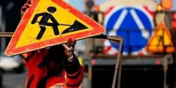 У Києві відновили воду, але проблеми залишилися: де обмежили рух і що з транспортом