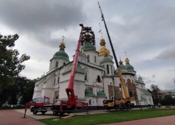 У Києві рятують історичну пам’ятку: що відбувається із Софійським собором