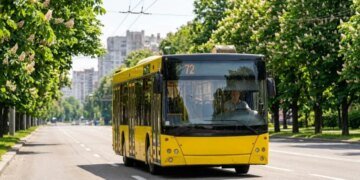 У Києві змінюють рух транспорту на два дні: кого торкнуться обмеження