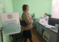 Пенсионерам за границей осталось два месяца: ПФУ назвал три способа пройти обязательную проверку