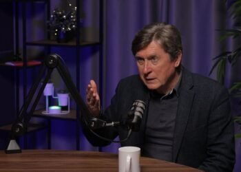 Зеленский раздражает Трампа, потому что играет не по правилам: интервью с Владимиром Фесенко