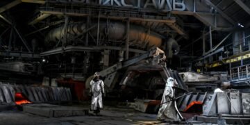 “Запоріжсталь” після ударів РФ: під загрозою робота 50 тисяч людей та економіка міста