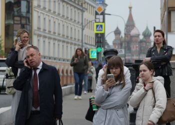 Россияне жалуются на сбои в работе ряда интернет-сервисов после удара по мегадату-центру