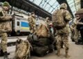 Военное положение и мобилизацию в Украине снова продолжат: какая новая дата